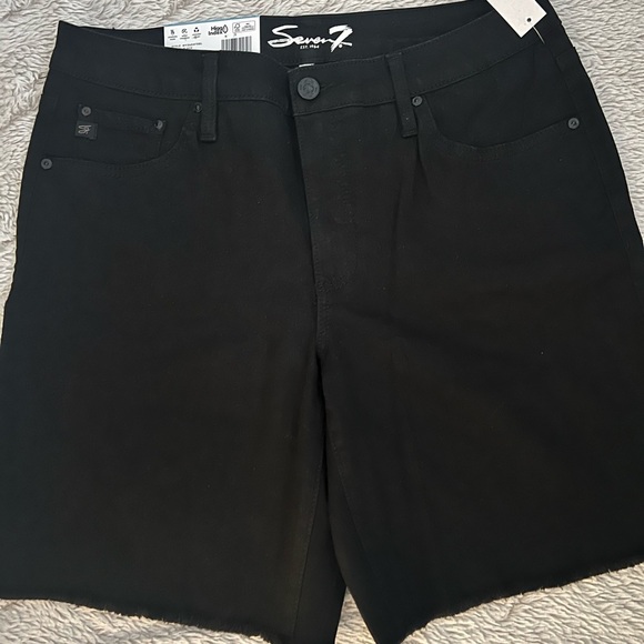 NWT Seven 7 Bermuda Shorts Size 10 - Picture 1 of 6